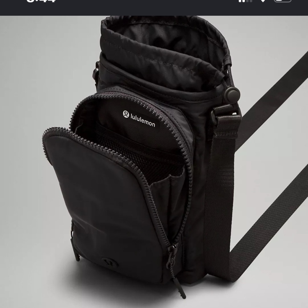 lululemon athletica black Water Bottle Crossbody with Front Pocket 2L